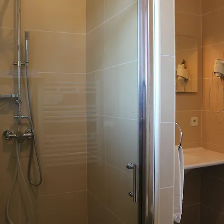 Fleur De Lys Отель